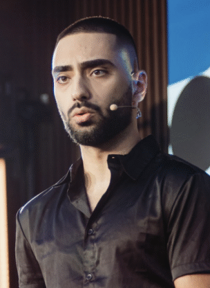 Kasra Dash